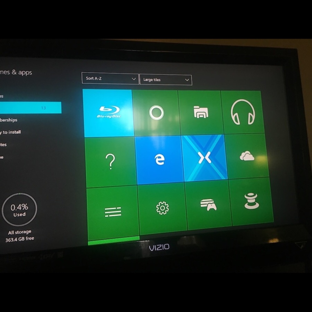 Xbox One S - Picture 5 of 6